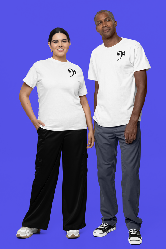 バスエッセンシャルズ Tシャツ ホワイト(ユニセックス)ザビエル・フォーリー製